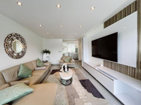 3 Bedroom Luxury Apartment Sandton Central